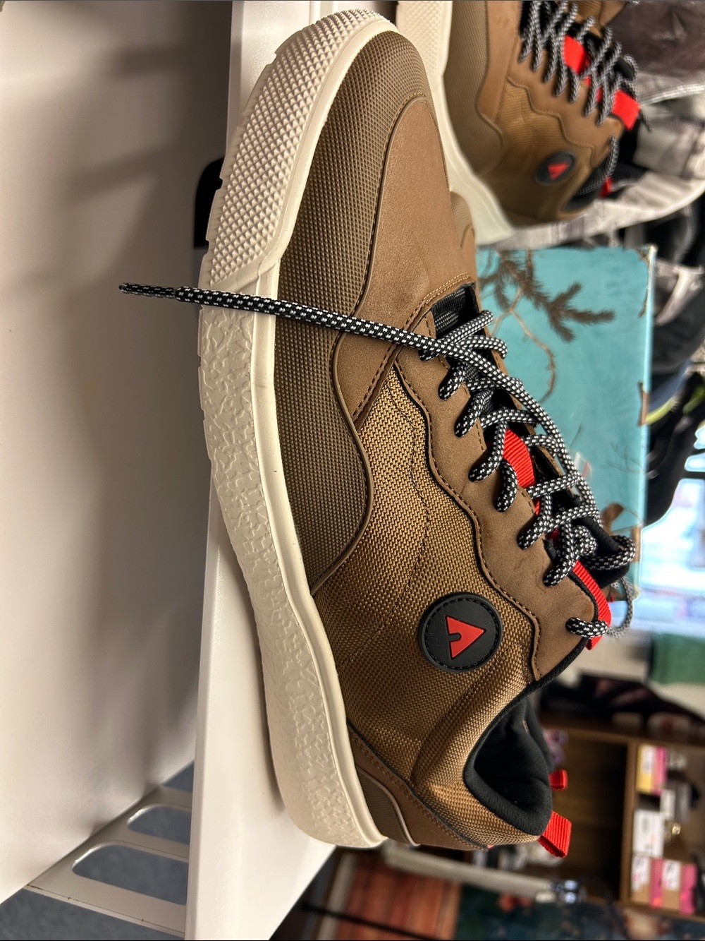 Airwalk Men's Brown and Black Low-Top Sneakers with Red Accents